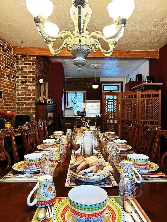 مدينة كويبيك B&B Au Petit Roi